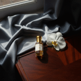 Mukhalat Badar Attar by Kaamil Fragrances